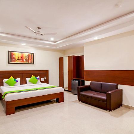 Treebo Trend Hotel Jp Plaza Nampally Hyderabad Luaran gambar