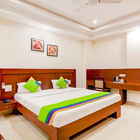 Treebo Trend Hotel Jp Plaza Nampally Hyderabad Luaran gambar
