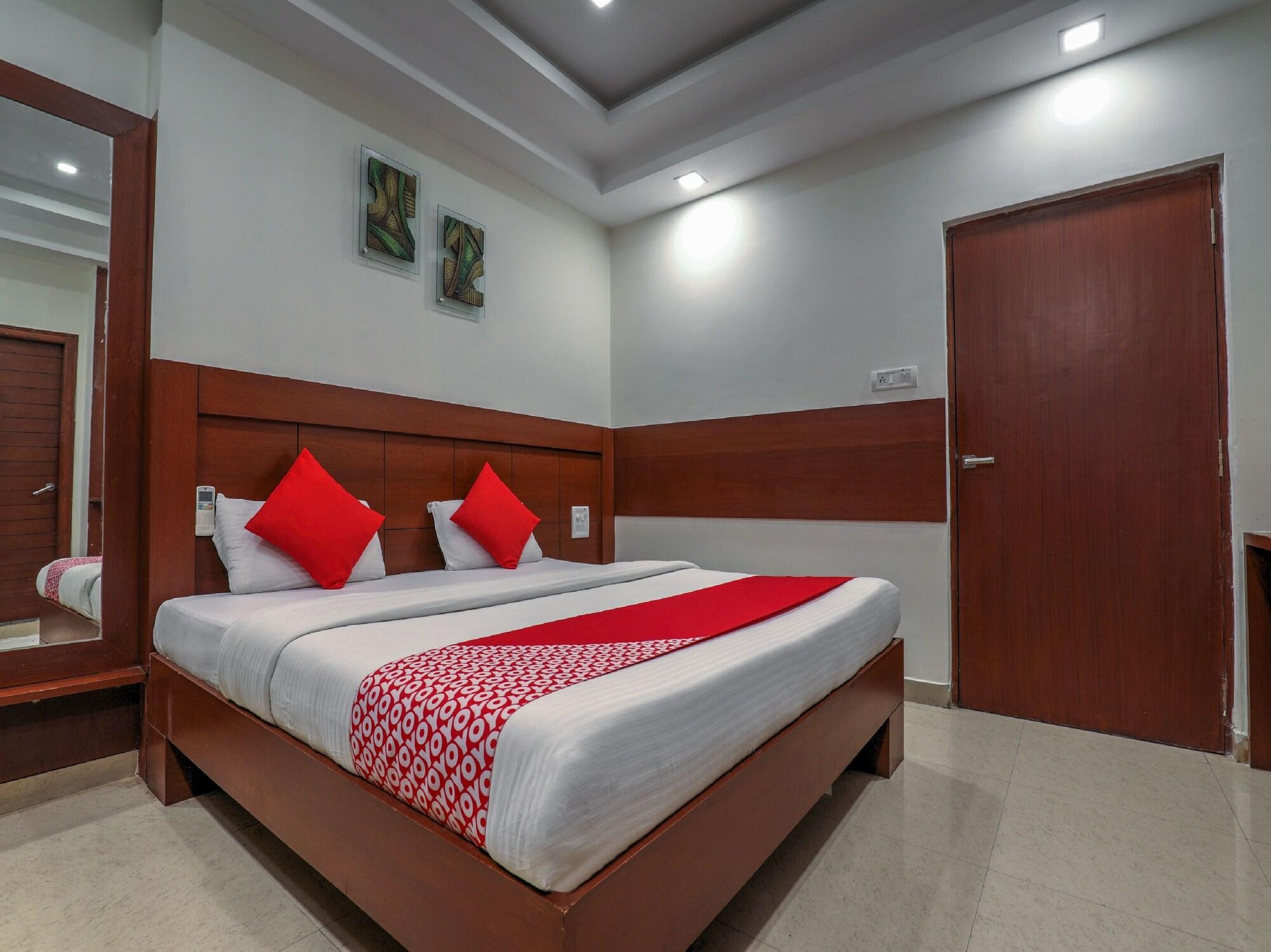 Treebo Trend Hotel Jp Plaza Nampally Hyderabad Luaran gambar