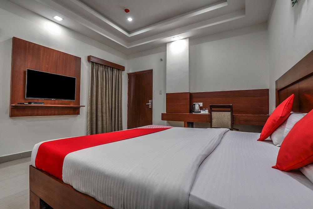 Treebo Trend Hotel Jp Plaza Nampally Hyderabad Luaran gambar