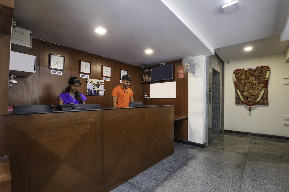 Treebo Trend Hotel Jp Plaza Nampally Hyderabad Luaran gambar