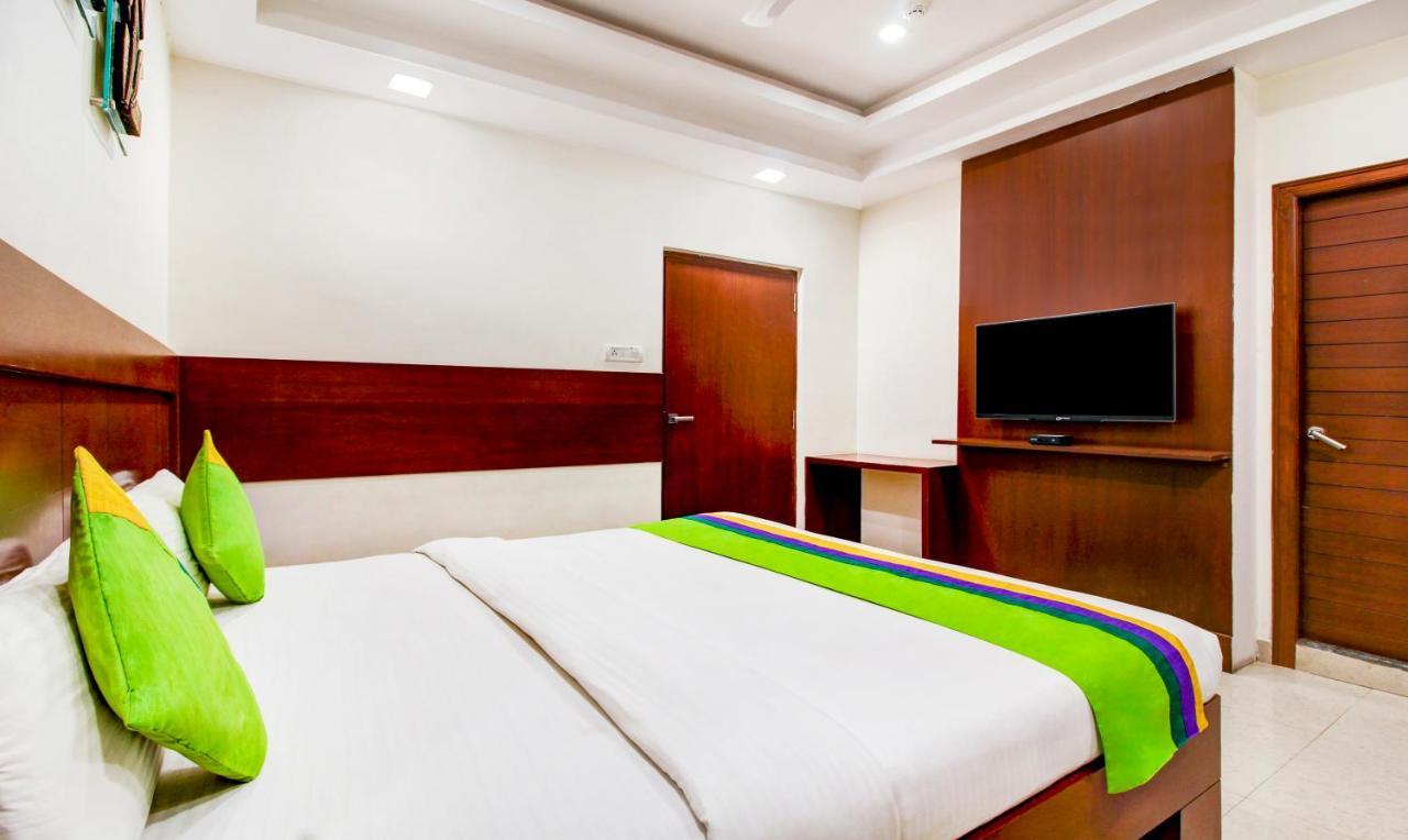 Treebo Trend Hotel Jp Plaza Nampally Hyderabad Luaran gambar
