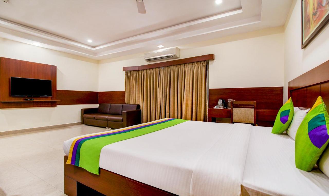 Treebo Trend Hotel Jp Plaza Nampally Hyderabad Luaran gambar