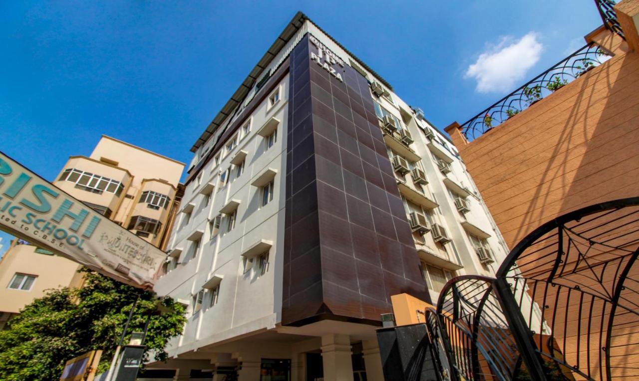Treebo Trend Hotel Jp Plaza Nampally Hyderabad Luaran gambar
